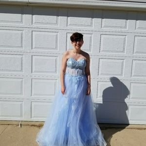 boutique Dresses - Prom dress boutique Dresses - Prom dress